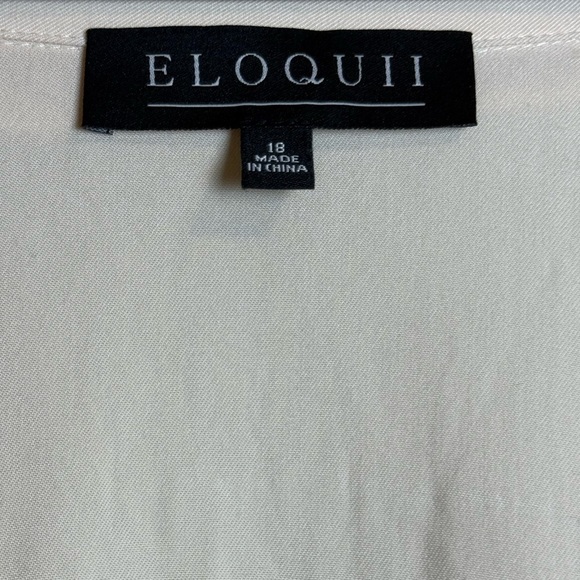 Eloquii Womens Collard Wrap V Neck Button Blouse Top Size 18 Ivory Lightweight - Picture 3 of 6